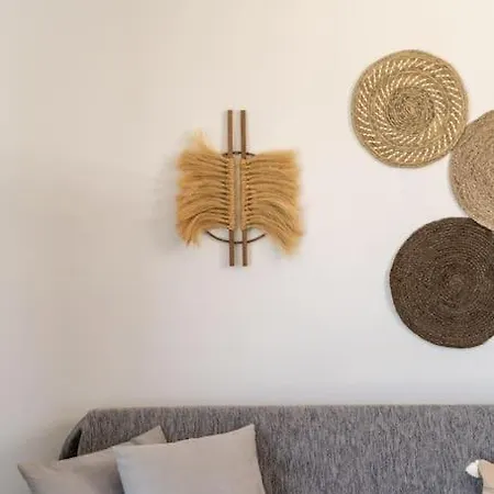 Apartamento In The Heart Of & Free Pool - Nychteri *