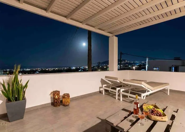 In The Heart Of & Free Pool - Nychteri Apartament *