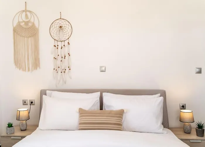 In The Heart Of & Free Pool - Nychteri Апартаменты